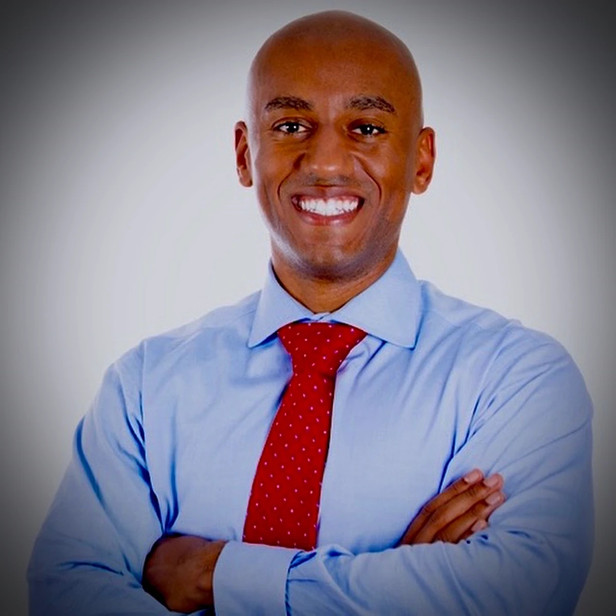 Maurice Henderson, founder and lead therapist at Elite Advantage Recovery and Massage